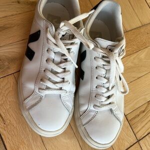 Stylish Veja Sneakers